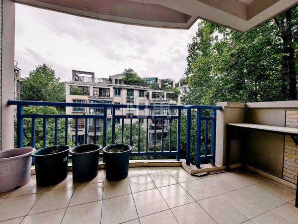 国信嘉园简易一室大阳台近6号线近彩虹城有燃气民用水电