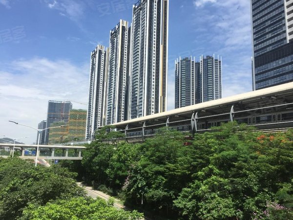 深圳南山大学城宝能城花园(东区)5号线南山中心 宝能城花园精装4房