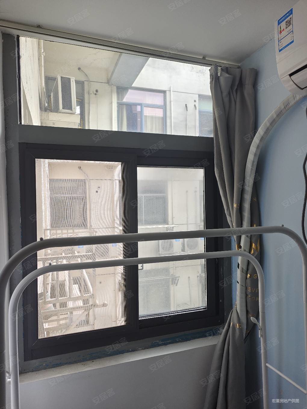 汉中门地铁口甲壳虫公寓多套在售房主急售价格可谈欢迎咨询