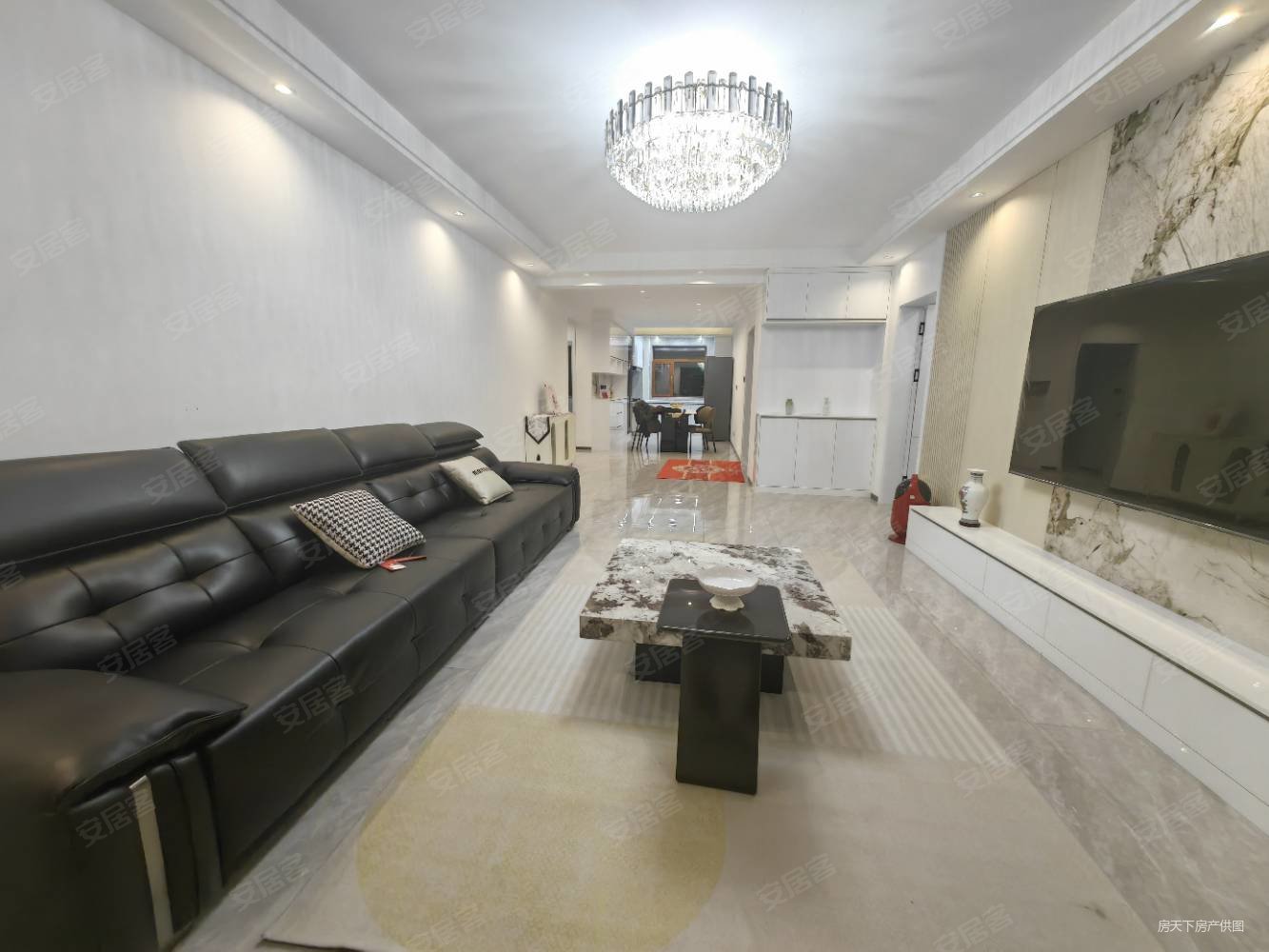 世纪嘉园3室2厅2卫141㎡南北94.8万