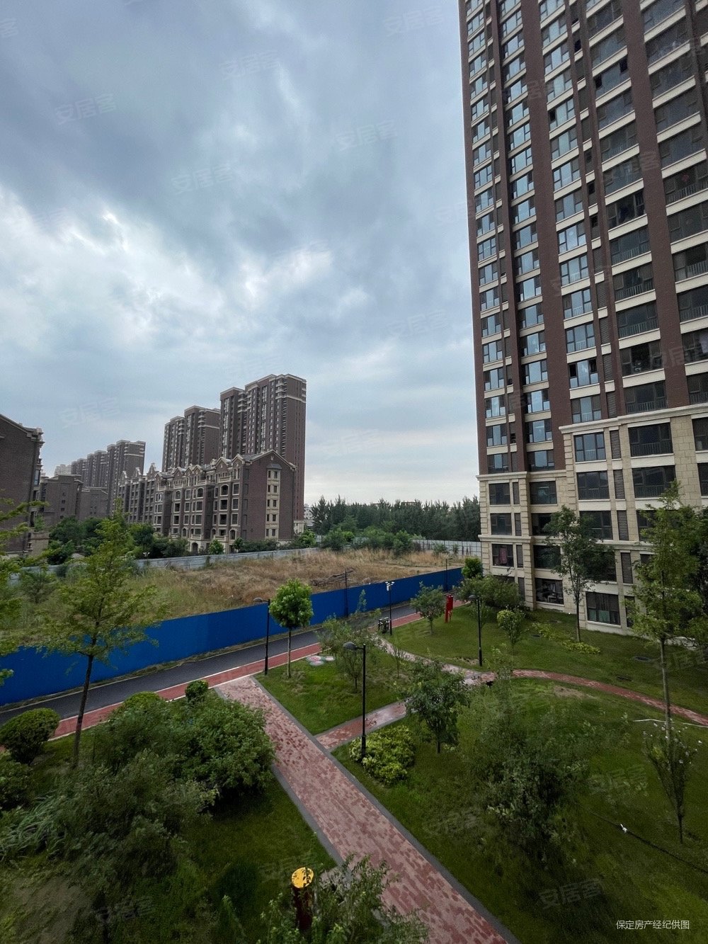 鹏润美墅家3室2厅2卫132㎡南北160万