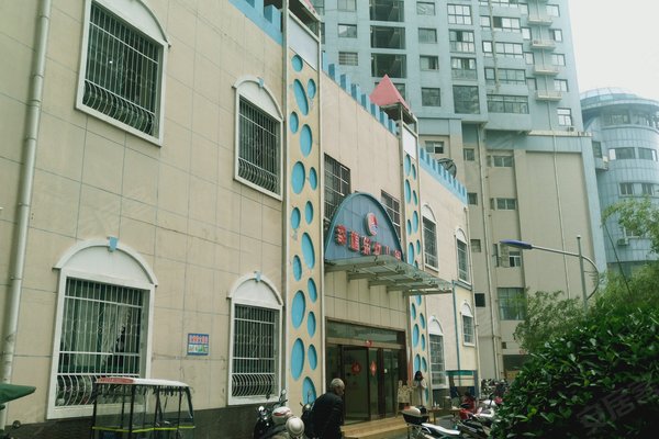 不足,东华新村怎么样,东华新村周边房产中介经纪人评价-南阳安居客