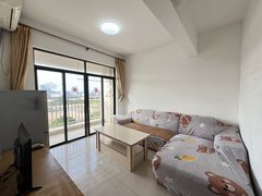 珠海高新区金鼎港湾七号 景峰广场 厅出阳台 电梯2房 保养好 随时看房出租房源真实图片