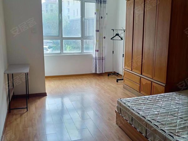 青岛胶州新城区书香名苑书香名苑 套三,靠近工学院,随时看房急租欢迎