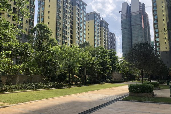 清远小区 英德小区 英德城区小区 聚龙湖花园