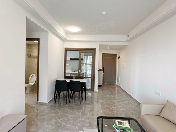 广州黄埔萝岗乐景苑近萝岗地铁站100m,小区两房一厅,民水民电有天然气