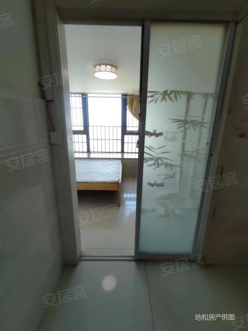 扰乱市场的房东来了合景睿峰精装34万价格还可以谈急售