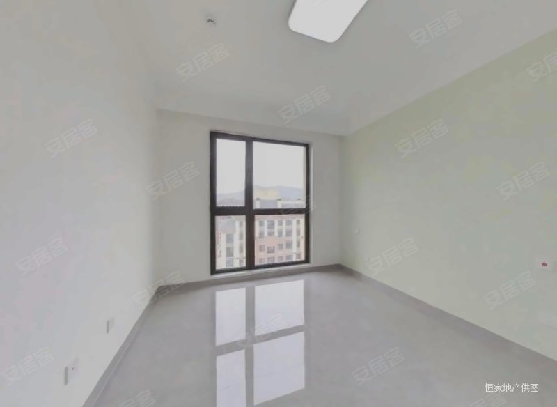 品质小区,历城绿城玉兰花园三期润园二手房,475万,3室2厅,2卫,136.