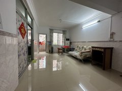 阳江阳春春城镇东兴花园2房出租 超市市场就在楼下 随时看房出租房源真实图片