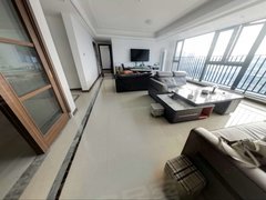 泉州台商区台商投资区星河城(二期) 4室2厅2卫  电梯房 精装修143平米出租房源真实图片