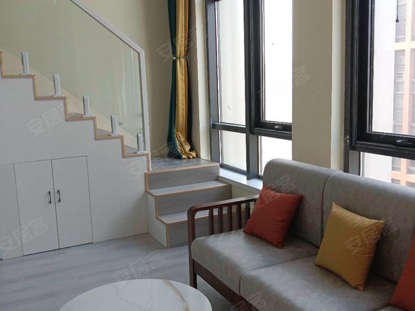 济南历下康虹路华隆金座华隆金座 精装修 复式公寓出租 配套齐全出租