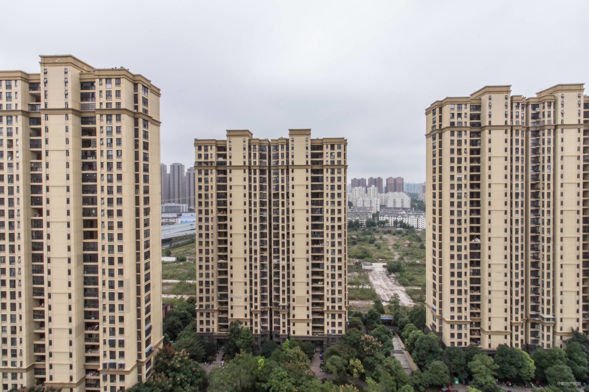 合肥房产网>合肥二手房>瑶海二手房>长江批发市场二手房>金辉枫尚>