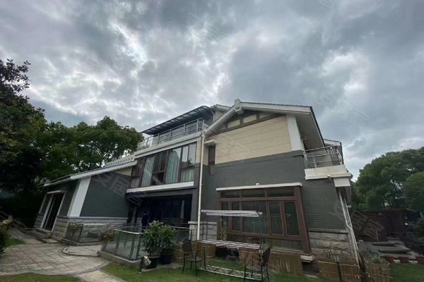 上海小区 长宁小区 西郊公园小区 绿谷别墅