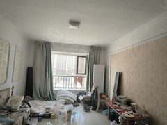 临沂沂水东皋公园出租尚东国际北区2居室。1台空调。出租房源真实图片