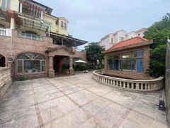 广州增城凤凰城少量放盘的独栋别墅出租，带超大花园出租房源真实图片