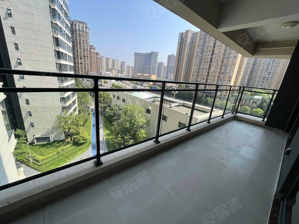 简阳老城区简城老城旭辉碧桂园云樾名邸碧桂园精装套三双卫 带车位