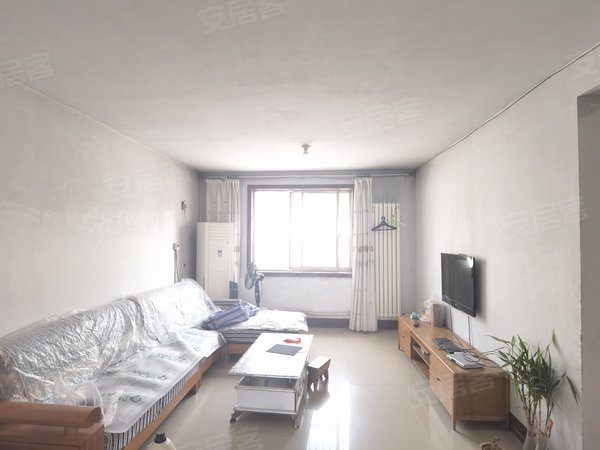 恒泰花园,三室122平,南北通透,家具家电齐全,随时看房