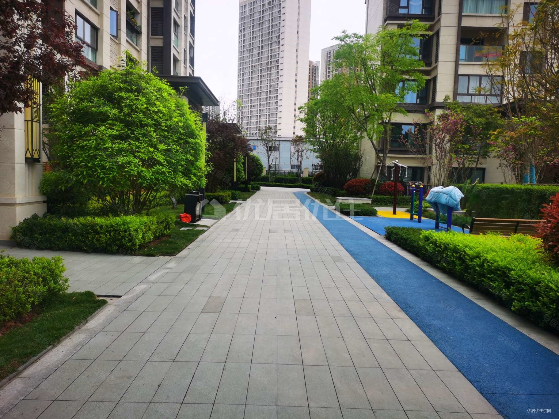 朝向南北130万元清水3室98平金科禹洲府