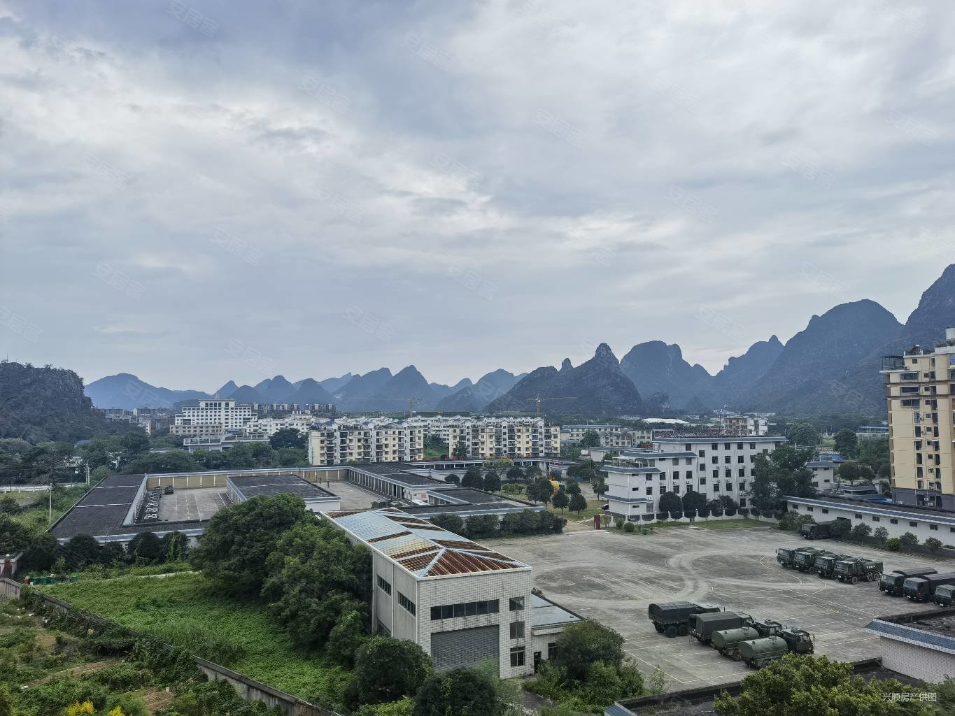 彰泰桃源居93万带车位99平米好楼层