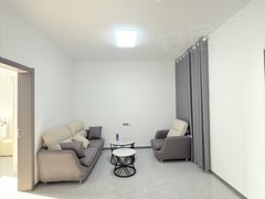 阜阳颍州如意豪庭汽配城清河小学碧桂园翡翠湾碧桂园华侨湾4S店车管所易连谷出租房源真实图片