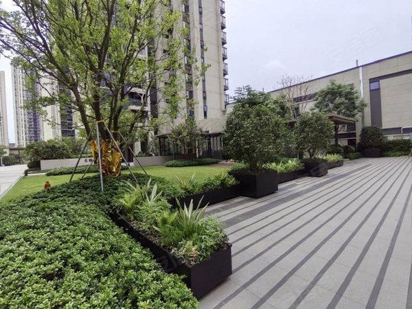 深圳坪山坪山万樾府万樾府~视野开拓~周边配套齐全~拎包入住~全套全配