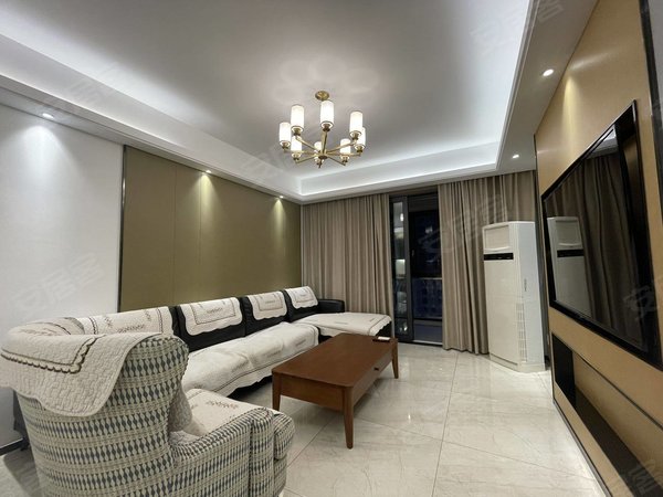 南昌西湖云飞路世纪朝阳中央城12月9日实拍，豪装中央城，房源齐全，随时看。近朝阳万达珠市出租房源真实图片