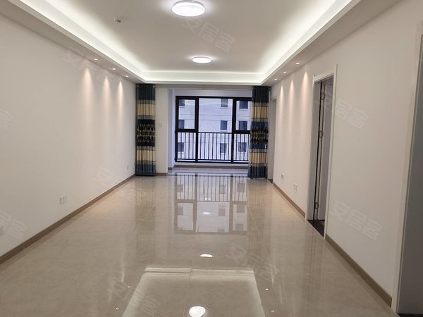 庆阳西峰西峰城区惠风尚院西峰交通便利!环境优美!精装三居室!出租!