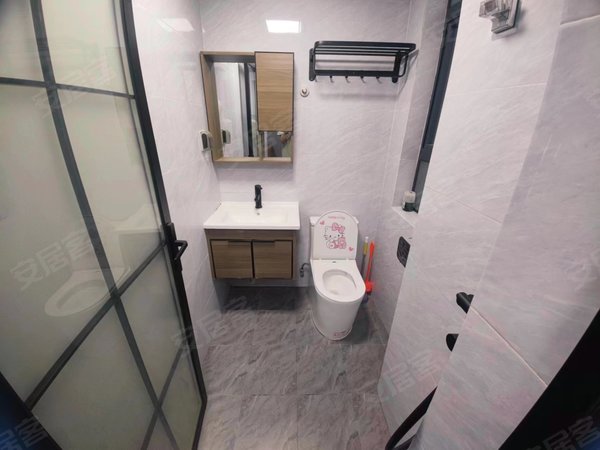 深圳南山南油海晖大厦安选好房| 急租电梯 一房一厅民用水电押一付一