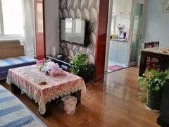 巴彦淖尔市临河临河城区健康小区家具家电齐全,家里干净,拎包入住。出租房源真实图片