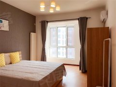 南京建邺奥南2号线S3油坊桥 莲花新城嘉园主卧领包入住月付无中介可短租出租房源真实图片