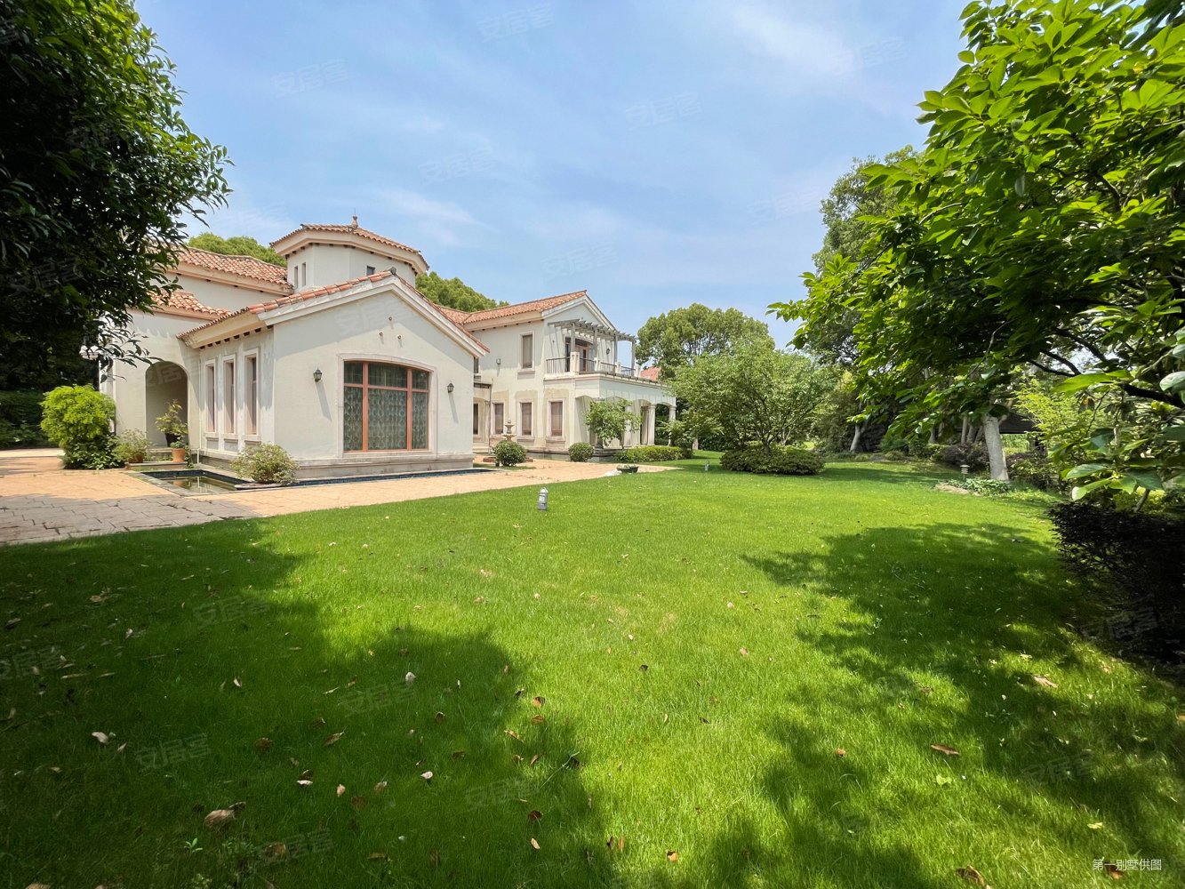 古北佘山国际别墅4室3厅4卫474.84㎡南北4500万