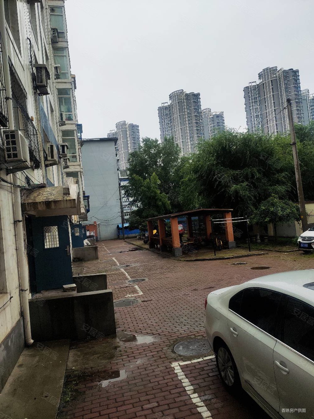 三利和平湾二楼9832平65万两室两厅离公交车站近早市近