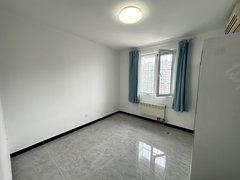 北京丰台新宫好房优选 可月付 南庭新苑南区 南北通透 精装次卧 家电齐全出租房源真实图片