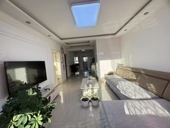 梅河口城区市中心出租钻石明城电梯高层100平3室1，5万精装不包物业取暖！出租房源真实图片