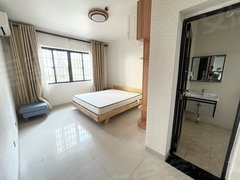 海口龙华滨海业主急租,滨海新城一区,精装四房,复兴城旁,拎包入住,出租房源真实图片
