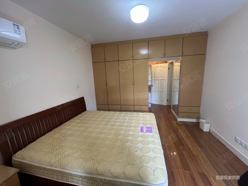 商圈成熟 刚需两居 近地铁 产权清晰 电梯房 医疗配套成熟,龙柏香榭苑