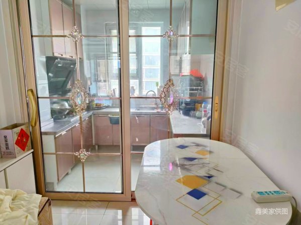 华林国际公馆 洋房6楼100平套三双卫带储藏室看好可议