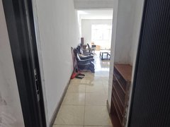 吉安吉州阳明路简装，家电齐全，可直接拎包入住，周边配套设施齐全，南北通透出租房源真实图片