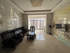 吉安青原井岗山大学滨江华府好楼层南北通透两房，装修清爽，家具家电齐全，阳光充足出租房源真实图片