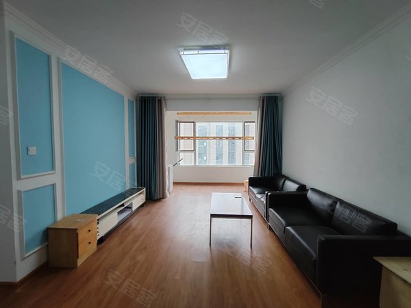 临沂罗庄金七路银丰公馆银丰公馆洋房 带车位三室两厅二卫拎包入住