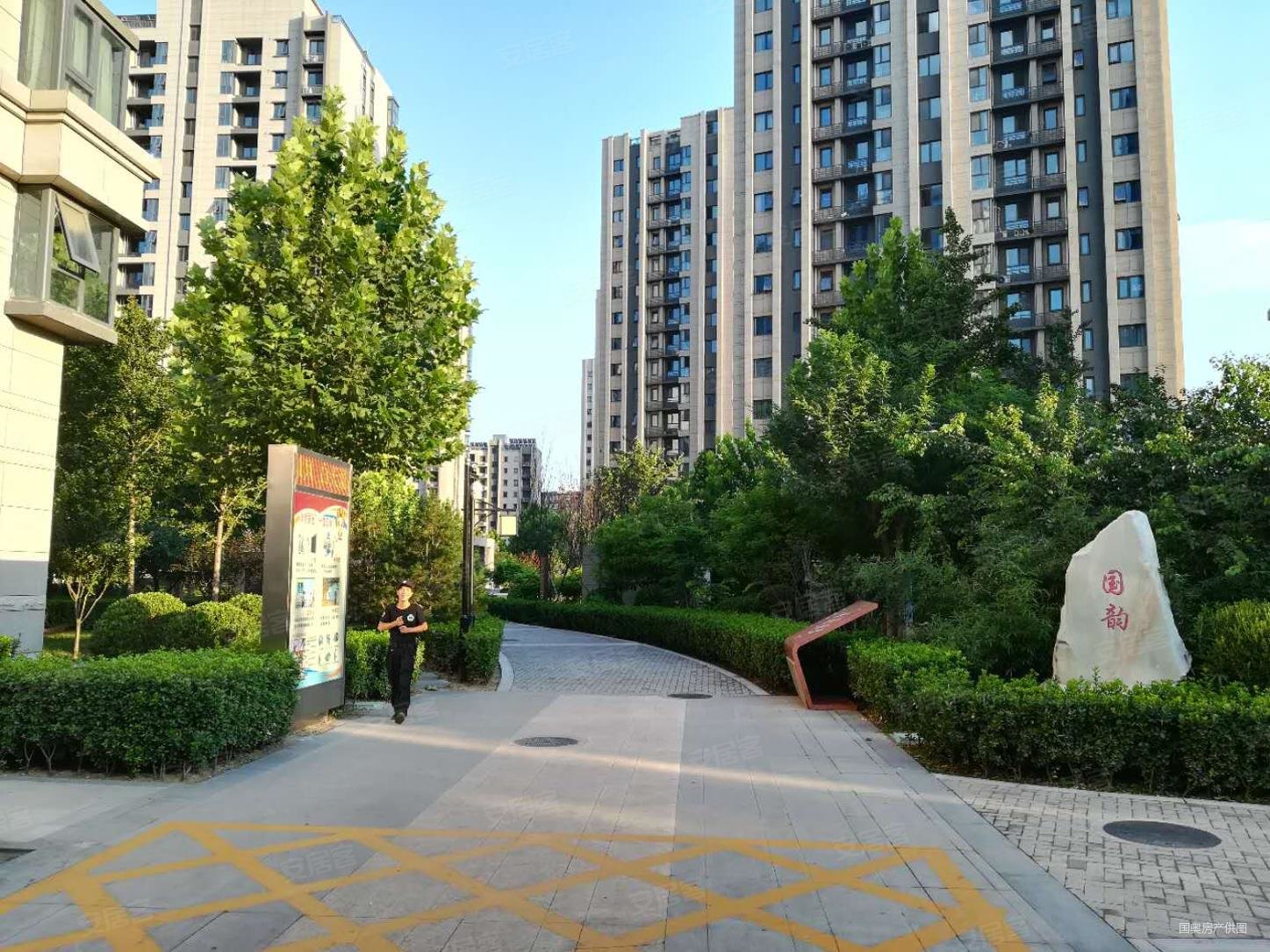 5  国韵村 三居室 河景房 急卖即住