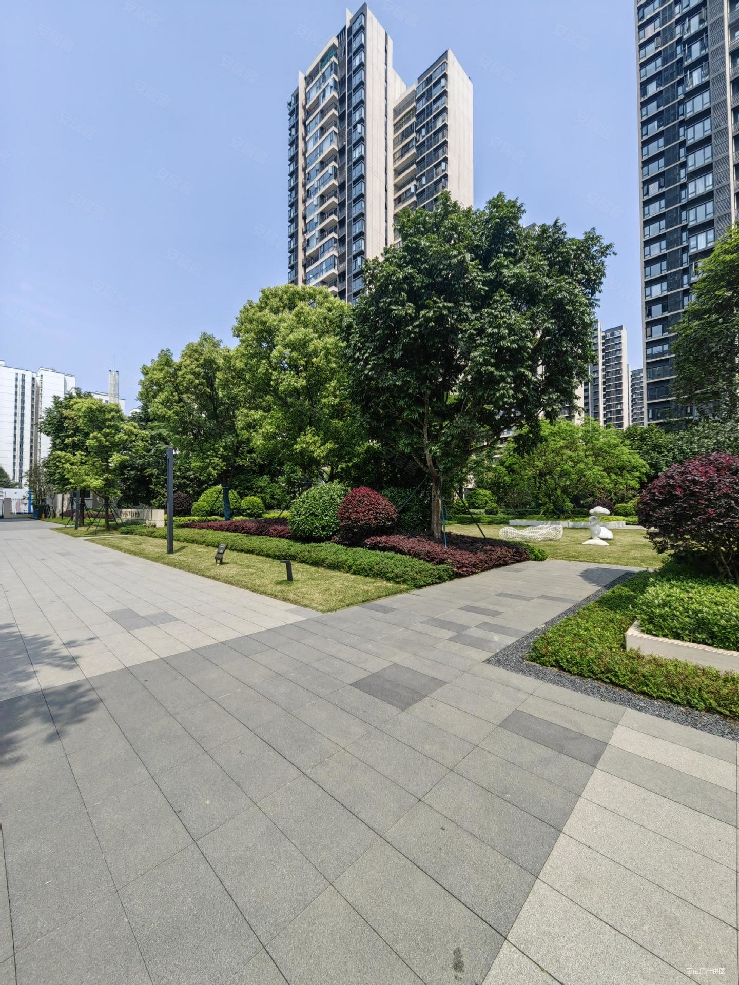 华润静兰湾3室2厅2卫93.26㎡东95万