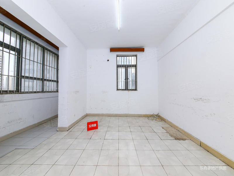 华强京基商圈,98平,红岭大厦二手房,450万,3室2厅,1卫,99平米-深圳