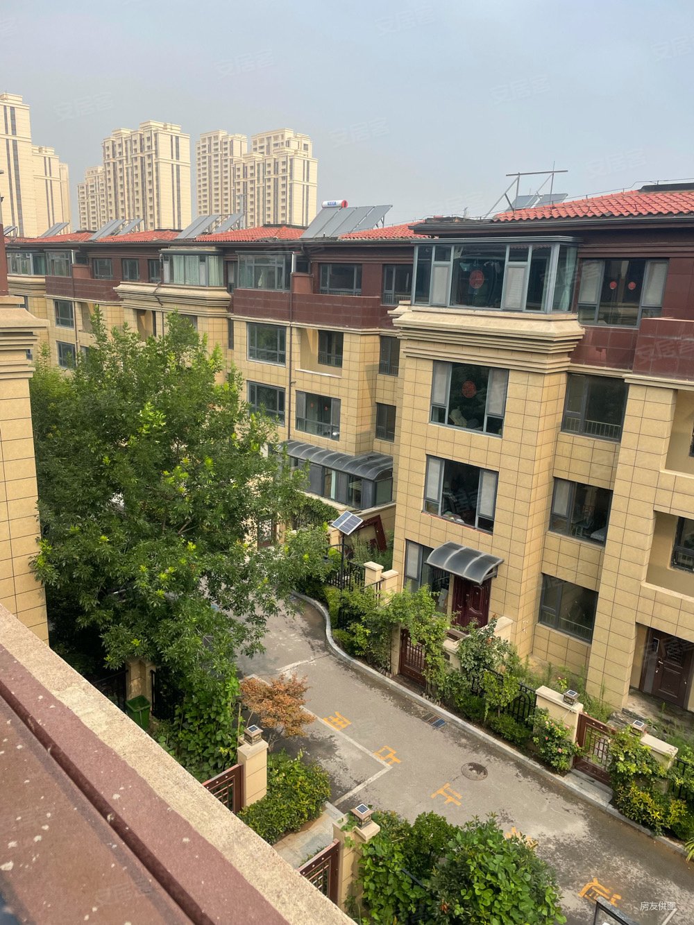 青岛房产网>青岛二手房>胶州二手房>少海二手房>联谊枫林小镇(别墅)>