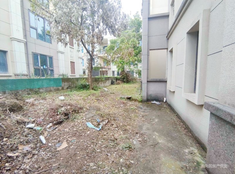 端户别墅带侧花园仅售232万带双车位大学城贝蒙天地