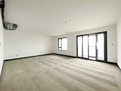 郑州中原帝湖融创御湖宸院(1期) 4室2厅4卫 电梯房 255平米出租房源真实图片