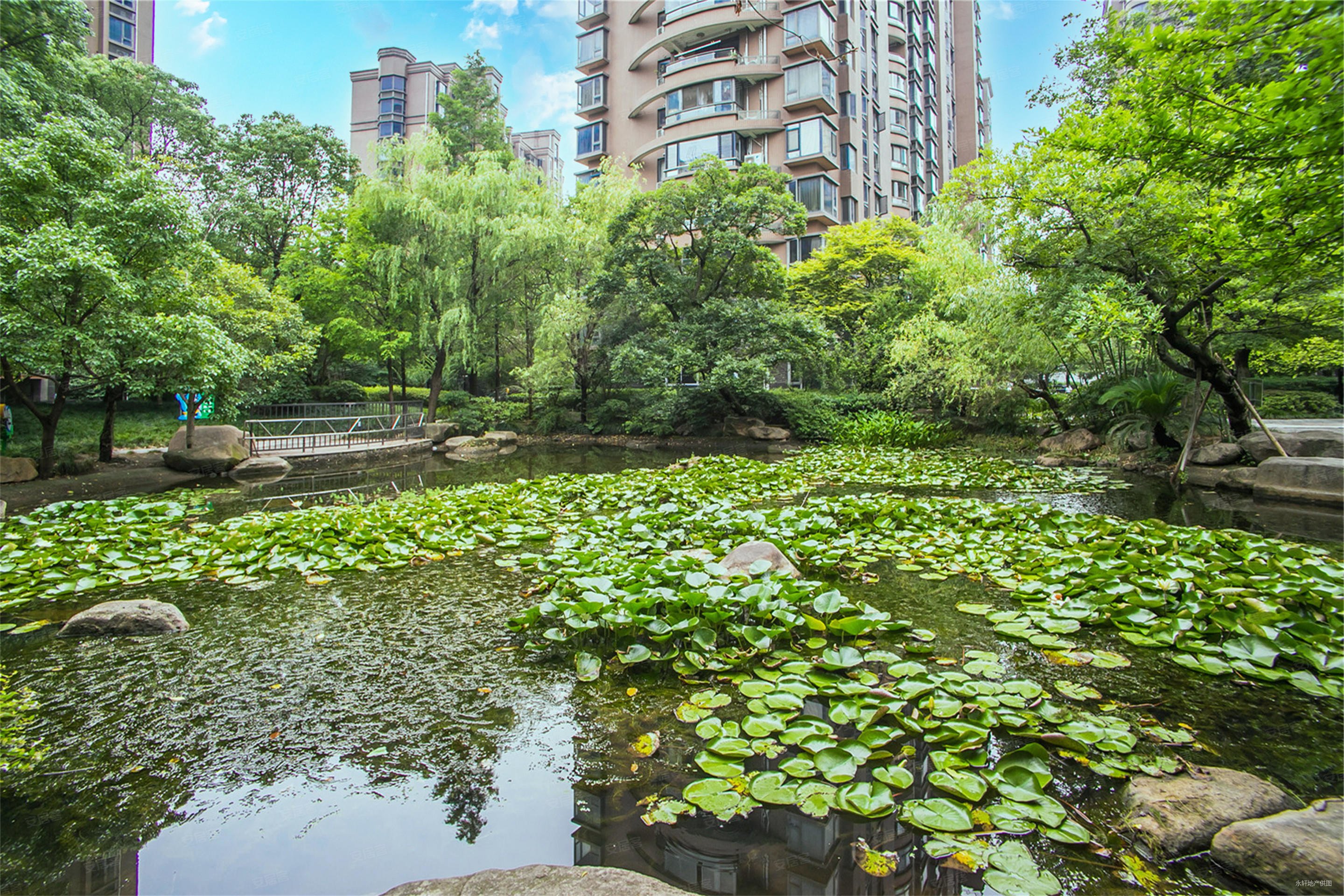 绿地东上海海富城市花园(一期)2室2厅1卫98.15㎡南北550万