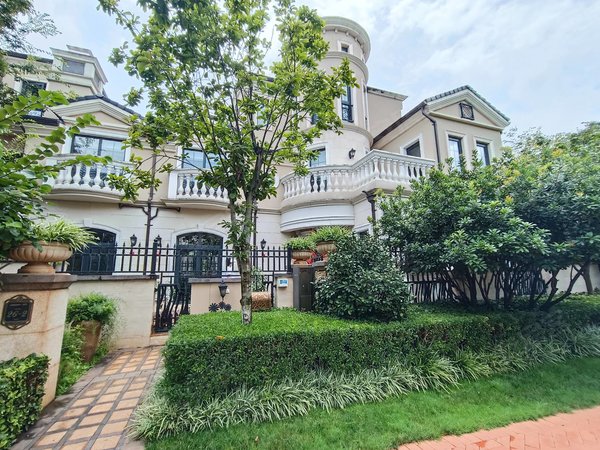 昆明西山滇池度假区公园1903康醍公园1903三期豪装别墅 拎包入住 接待