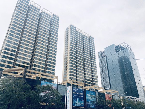 东莞虎门虎门万达中心德基广场(商住楼)实地拍摄~德基广场~精装修复式