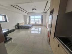大连西岗香炉礁百年港湾莱弗家公寓,可居住,或者做工作室,看房约!出租房源真实图片